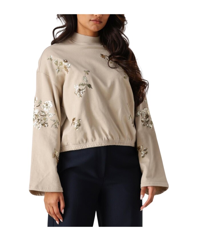 versierde-cropped-sweater