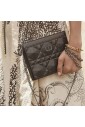 leren-etui-met-kettingriem