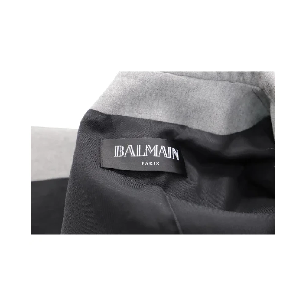 Balmain Pre-owned Wool outerwear Gray Dames