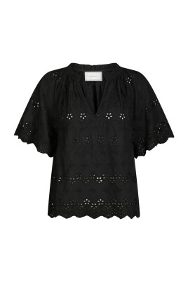 embroidered-black-blouse