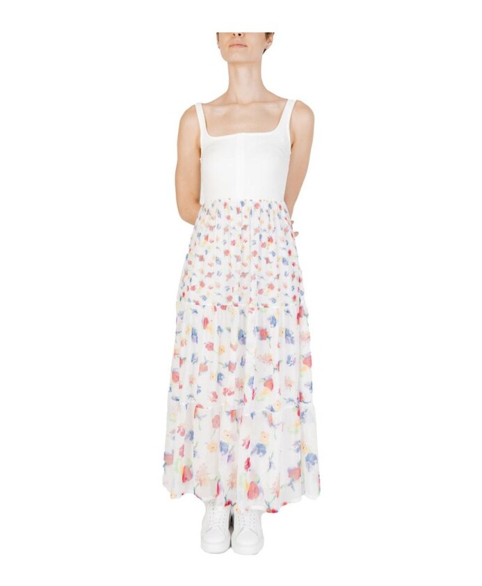 robe-en-polyester-blanc-moderne-pour-femmes