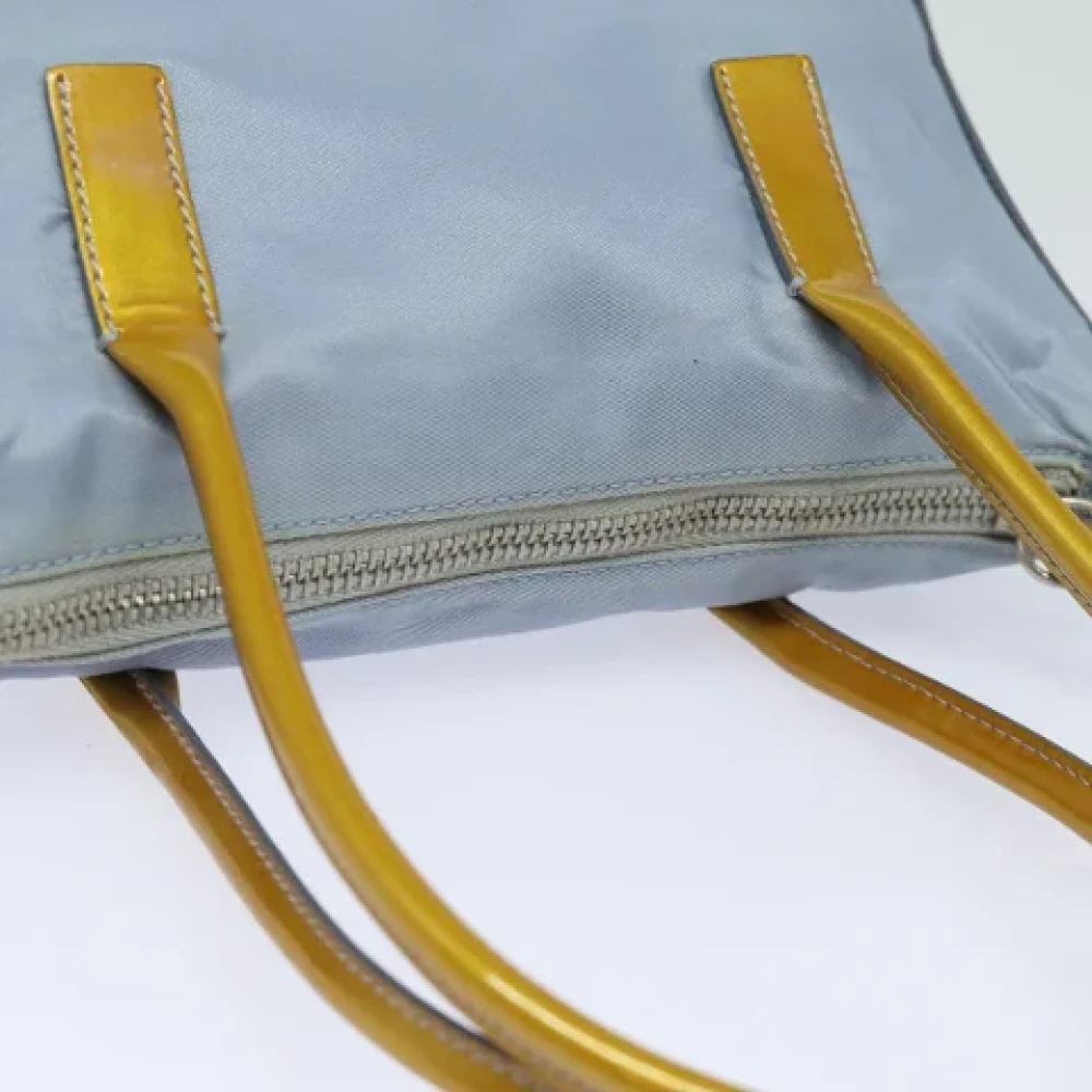 Prada Vintage Pre-owned Nylon handbags Blue Dames