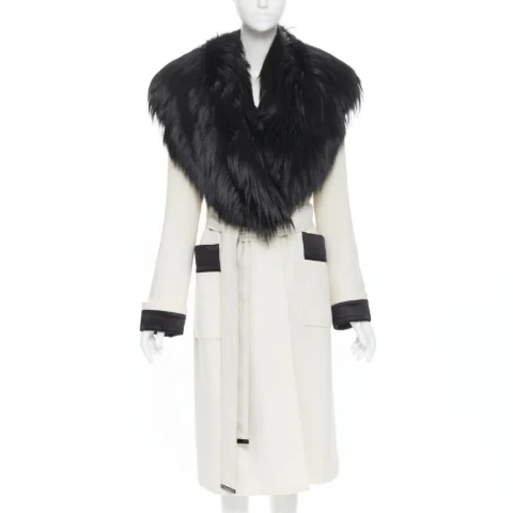 Tom Ford Pre-owned Wool outerwear White Dames