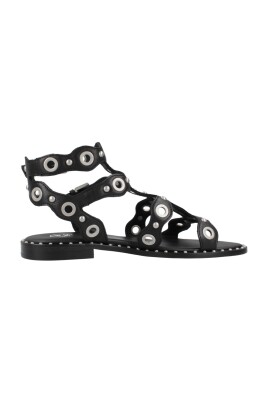 stylish-flat-sandals-for-women