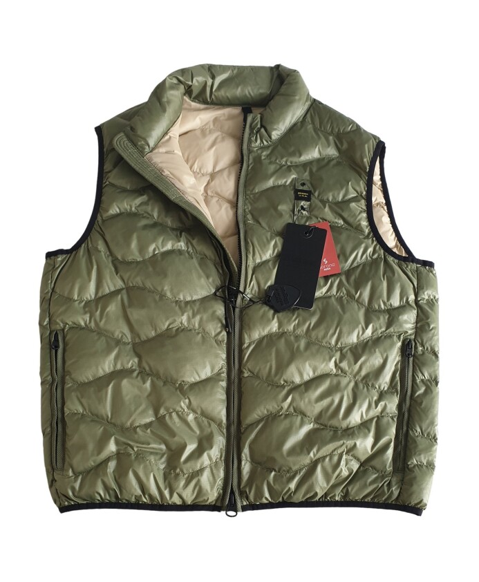 gilet-rembourre-sans-manches-vert-a-motif-a-carreaux