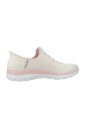 sneakers-summits-pour-un-look-elegant