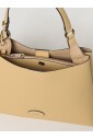 sac-fourre-tout-en-cuir-beige
