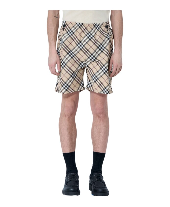 short-a-taille-elastiquee-et-motif-check