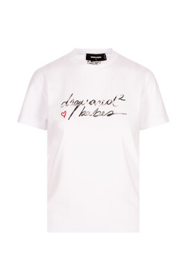 white-t-shirts-and-polos-for-women