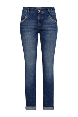 embroidered-blue-jeans