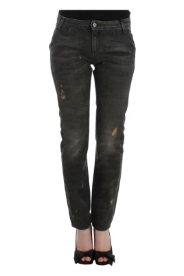 Jeans med slitningar
