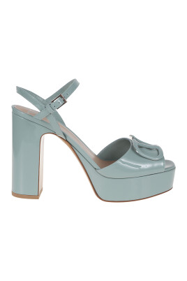 vlogo-signature-patent-leather-sandal