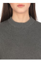 pull-en-coton-gris-avec-col-rond-et-logo-etoile