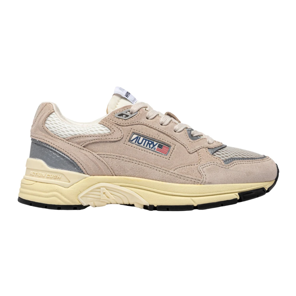 Autry Toekomstgeïnspireerde hardloopsneakers met Action Cush-technologie Heren Schoenen Beige