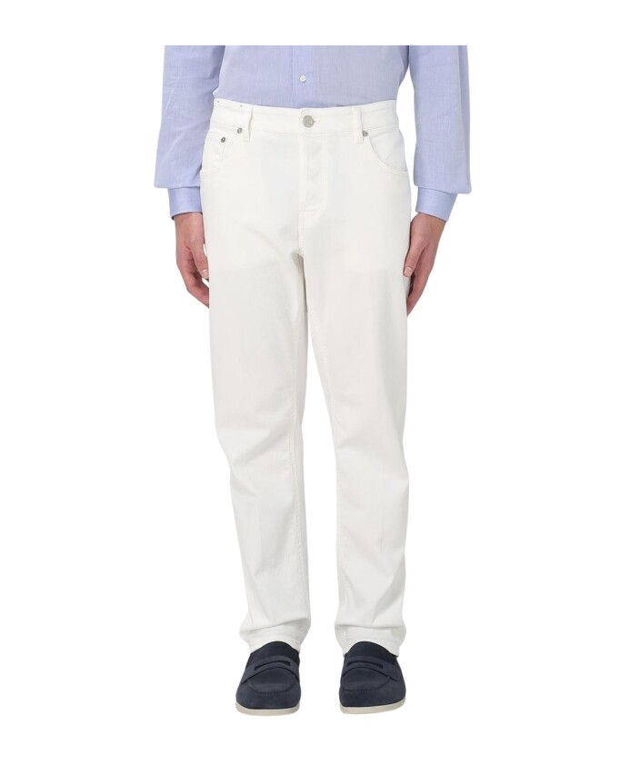jean-relax-coupe-decontractee-en-coton-blanc