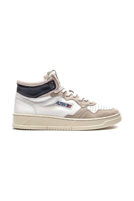 sneakers-decontractees-pour-un-usage-quotidien
