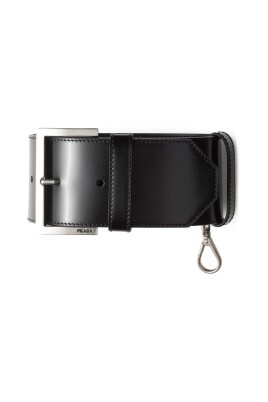 leather-wrist-strap-lobster-claw-fastening