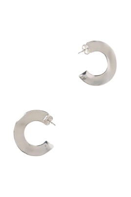 silver-hoop-earrings