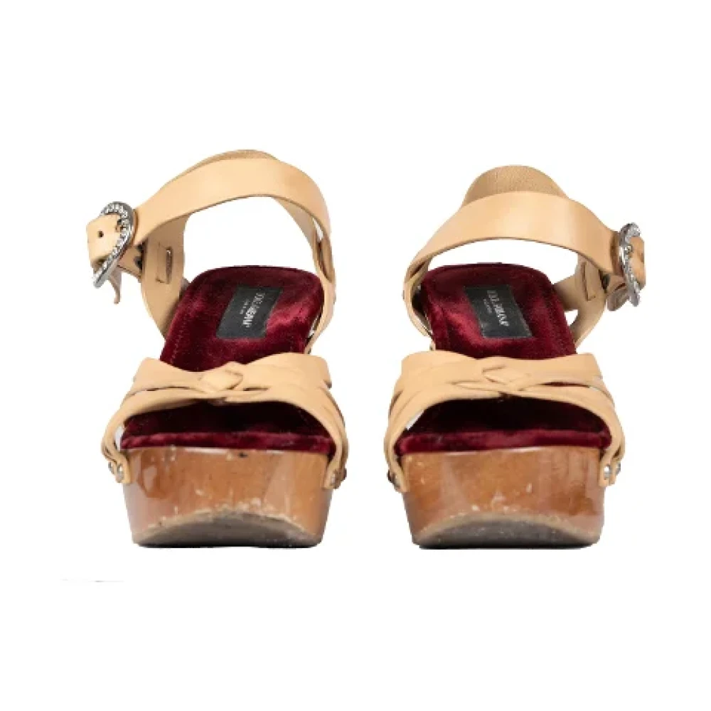 Dolce & Gabbana Pre-owned Velvet sandals Beige Dames