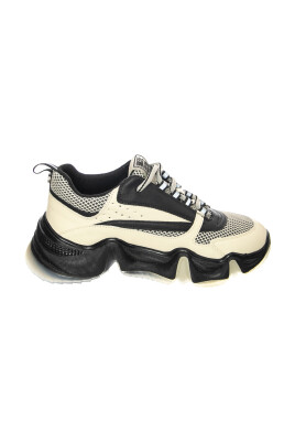 baskets-basses-a-lacets