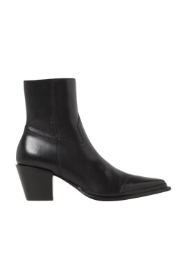 black-cowboy-ankle-boots-for-women