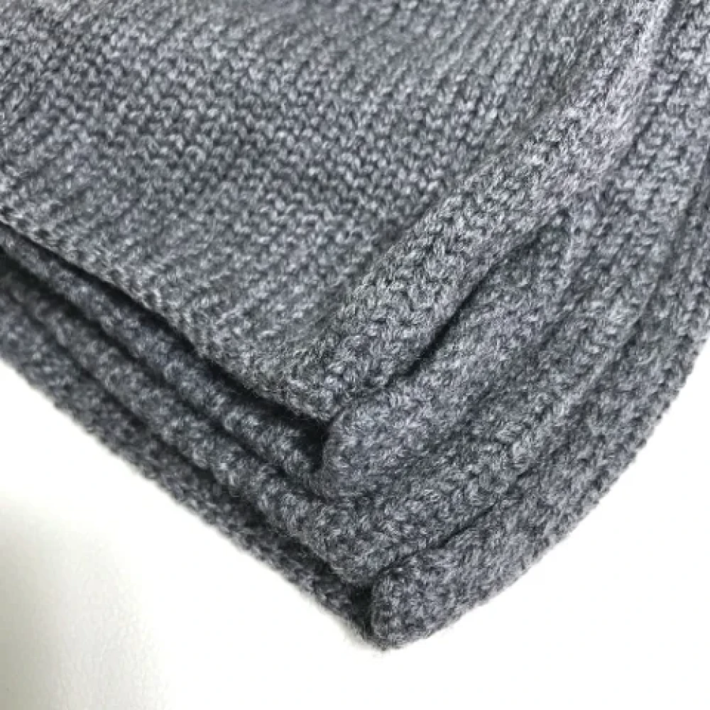Fendi Vintage Pre-owned Wool scarves Gray Dames