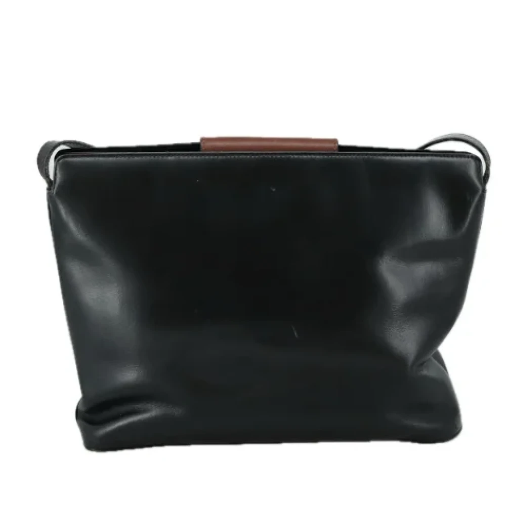 Salvatore Ferragamo Pre-owned Leather shoulder-bags Black Dames