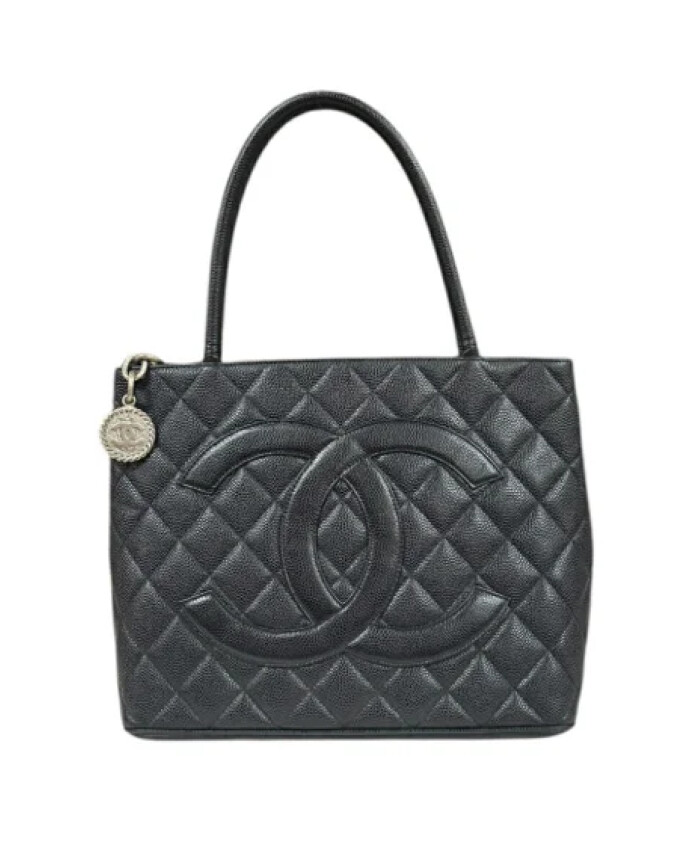 pre-owned-cuir-sacs-main