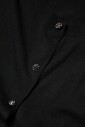 zwarte-knoopsluiting-wollen-blouse