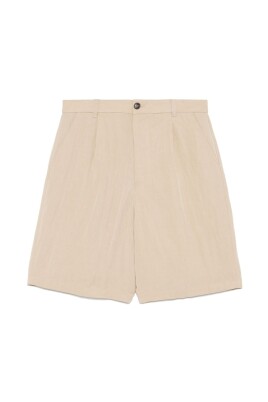 beige-bermuda-shorts-stylish-ss25