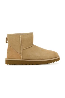 sand-suede-classic-ultra-mini-ankelstovler
