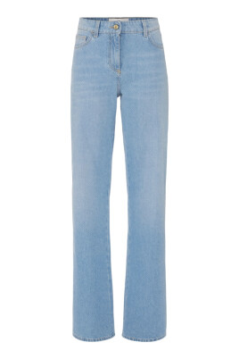 denim-jeans-with-strass-embellishments