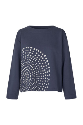 hand-painted-top-and-t-shirt-mood-indigo