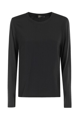 pulls-noirs-collection