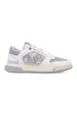 sneakers-basse-perforees-etoilees