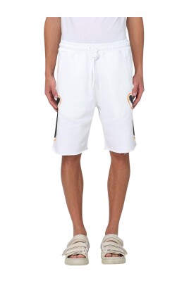 grafiskt-tryck-shorts