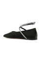 chaussures-de-ballerine-noires-et-blanches
