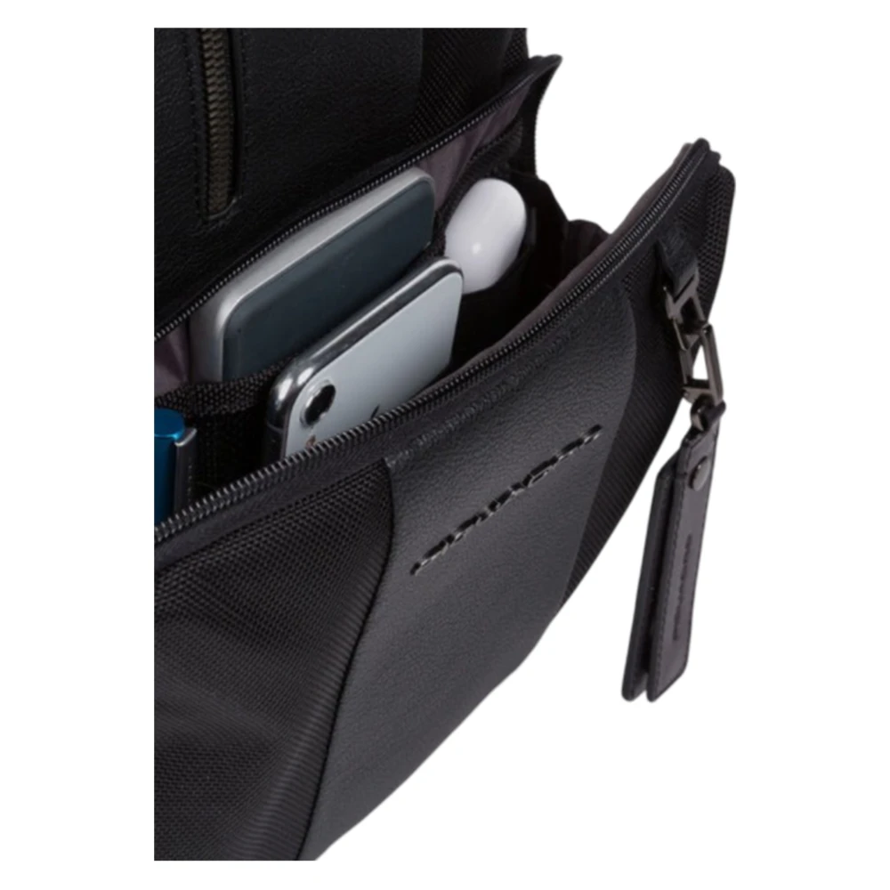 Piquadro Zwarte rugzak met inductieladen Black Heren