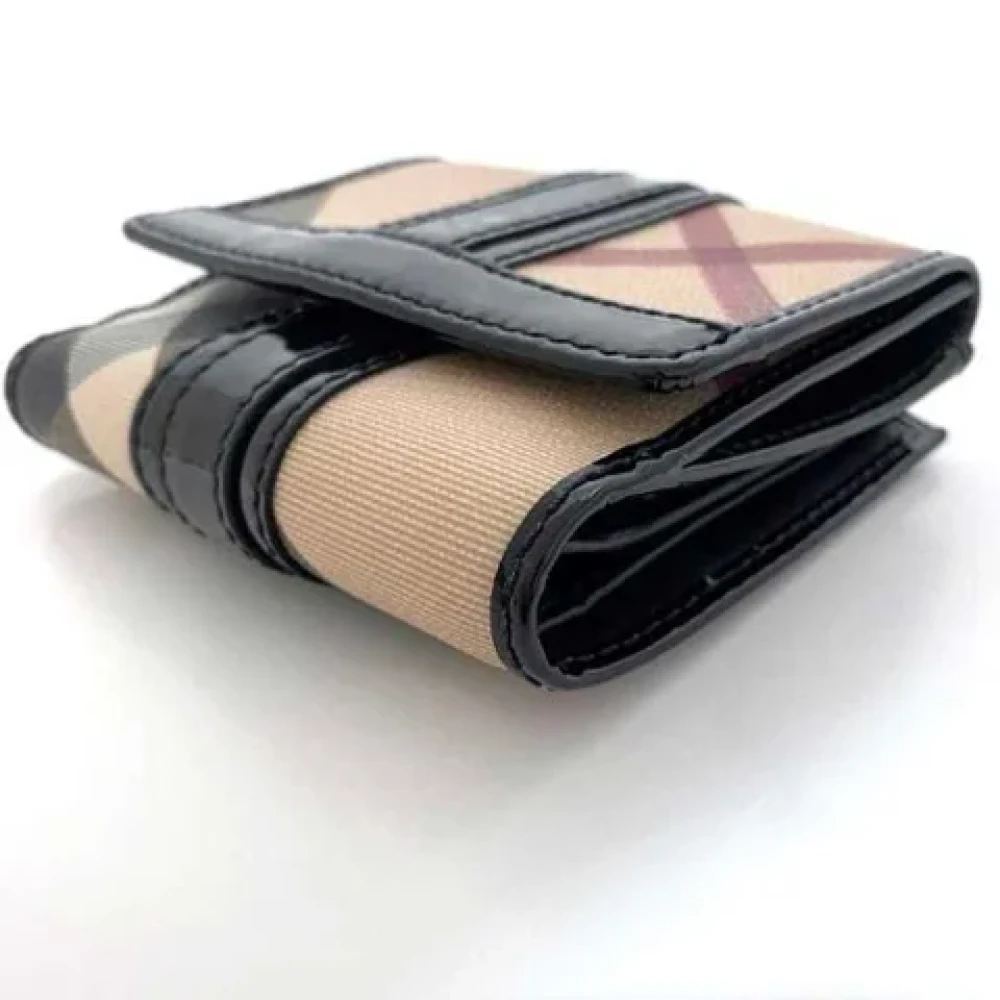 Burberry Vintage Pre-owned Leather wallets Beige Dames