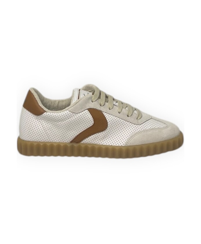 casual-ines-sneakers-for-women