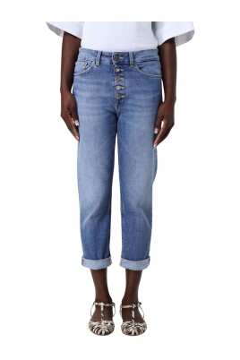 knaplukning-kort-jeans