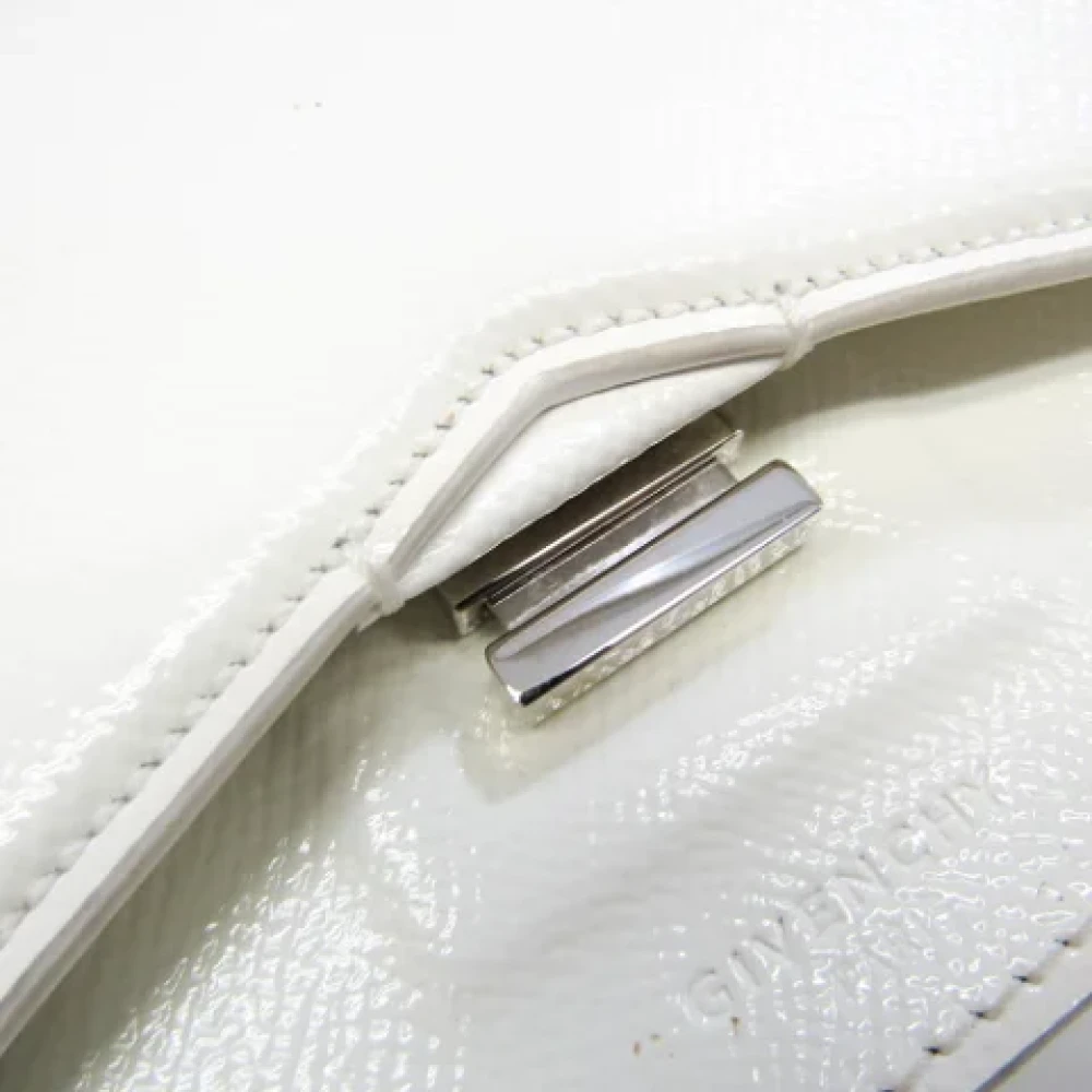 Givenchy Pre-owned Leather shoulder-bags Beige Dames