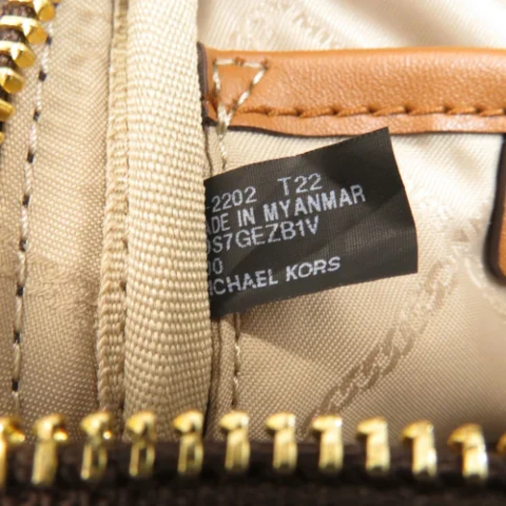 Michael Kors Pre-owned Plastic backpacks Brown Dames