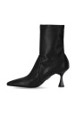 bottine-noire-en-cuir-a-talon-janet