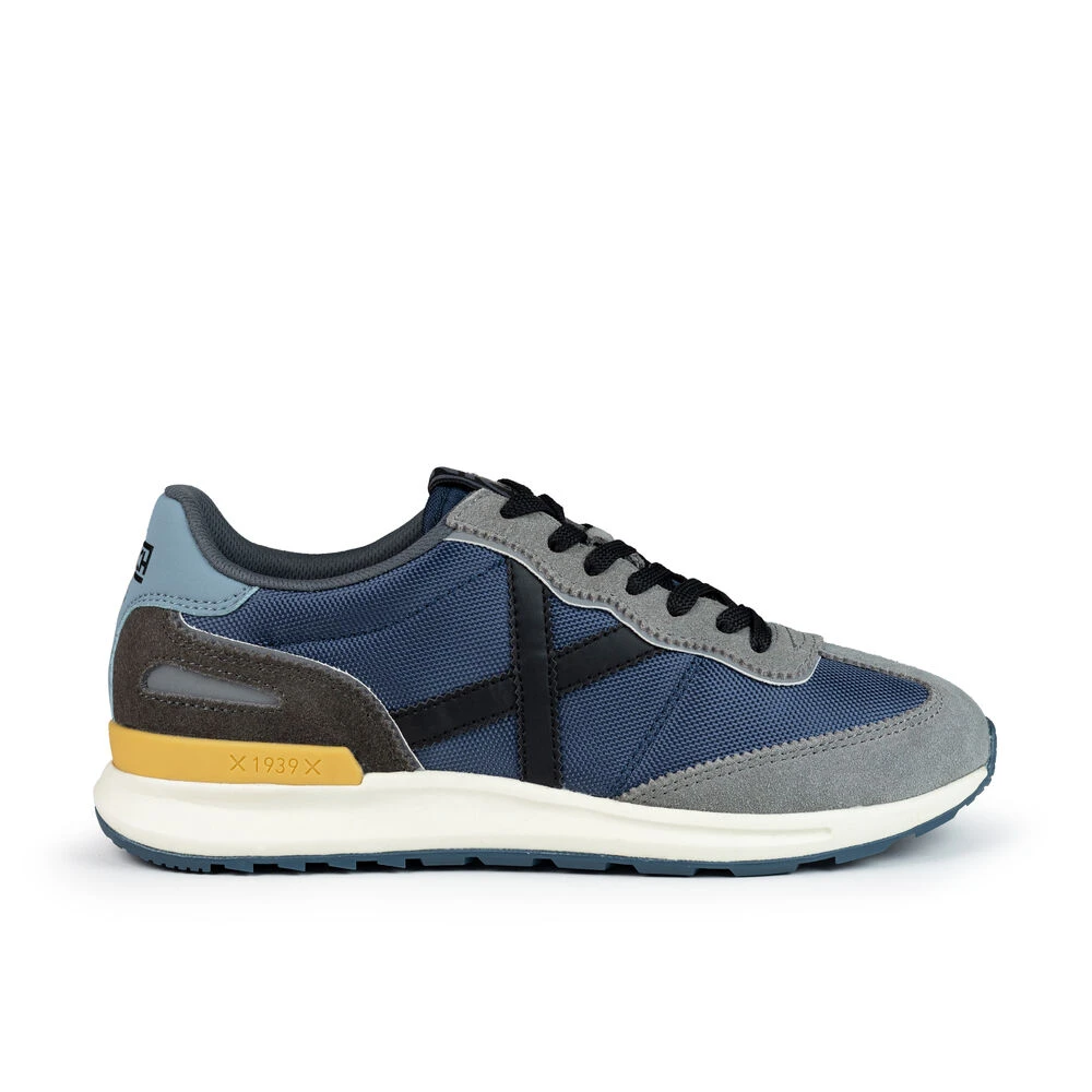 Munich - Shoes > Sneakers - Blue - Munich - Modalova