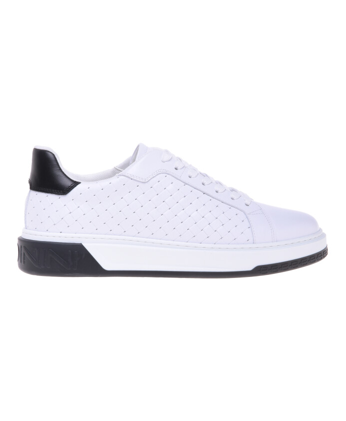 trainer-in-white-with-woven-print