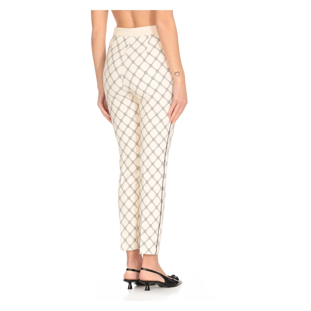 Elisabetta Franchi Ivoor Crêpe Broek met Logo Knopen Beige Dames
