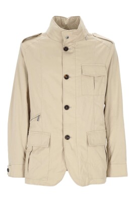 beige-winter-coat-elegant-style