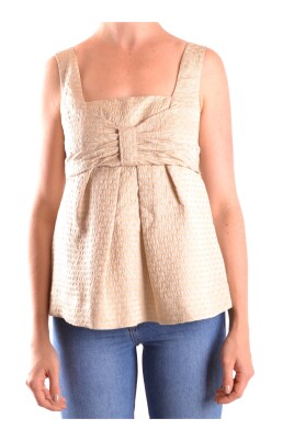 square-neck-sleeveless-top