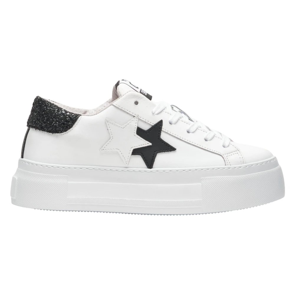 2Star Witte Leren Sneaker met Zwarte Details Dames Schoenen